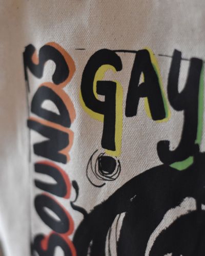 “Sounds gay, I’m in” torba